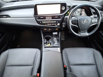 Used Lexus ES 2023 for sale - 76897383: Photo