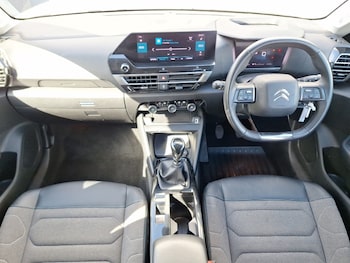 Used Citroen C4 2023 for sale - 78317707: Photo