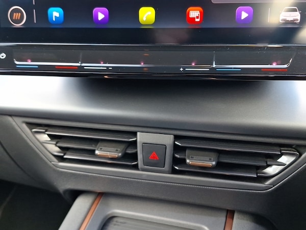 Used Cupra Born 2023 for sale - 76217986: Photo 11
