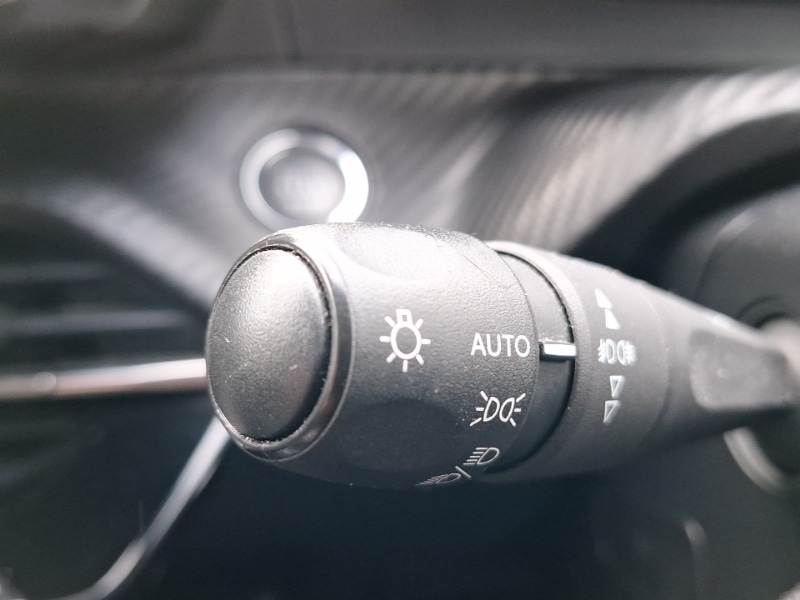 Used Peugeot 2008 2020 for sale - 78051737: Photo 15