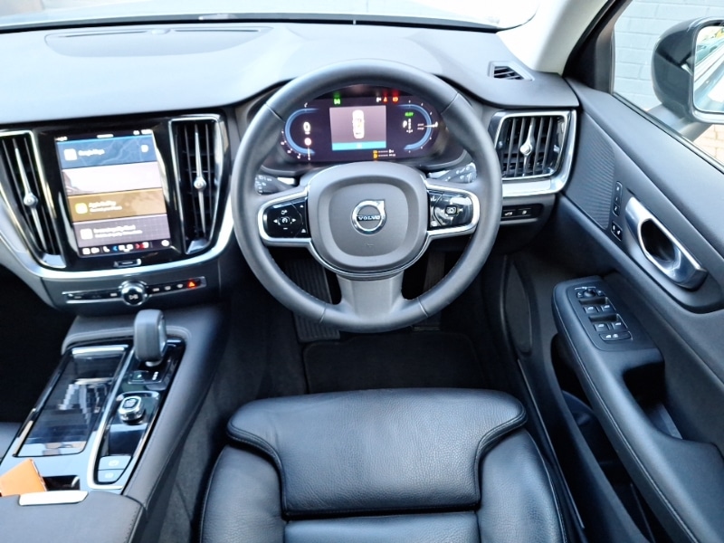 Used Volvo V60 2022 for sale - 76853973: Photo 7