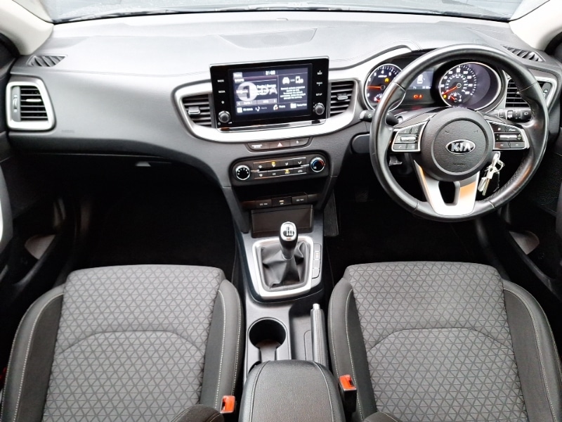 Used Kia XCeed 2020 for sale - 76815831: Photo 2