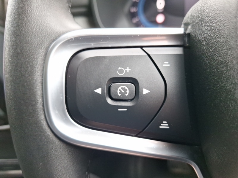 Used Volvo XC40 2024 for sale - 77694858: Photo 15