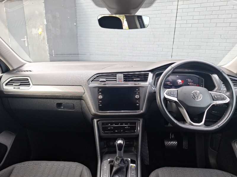 Used Volkswagen Tiguan Allspace 2023 for sale - 76052602: Photo 2