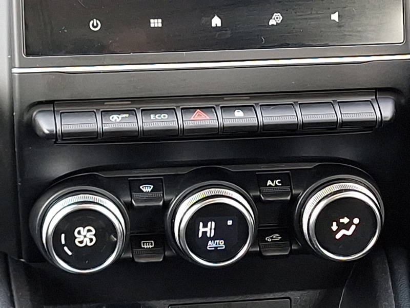 Used Renault Clio 2021 for sale - 76683457: Photo 11