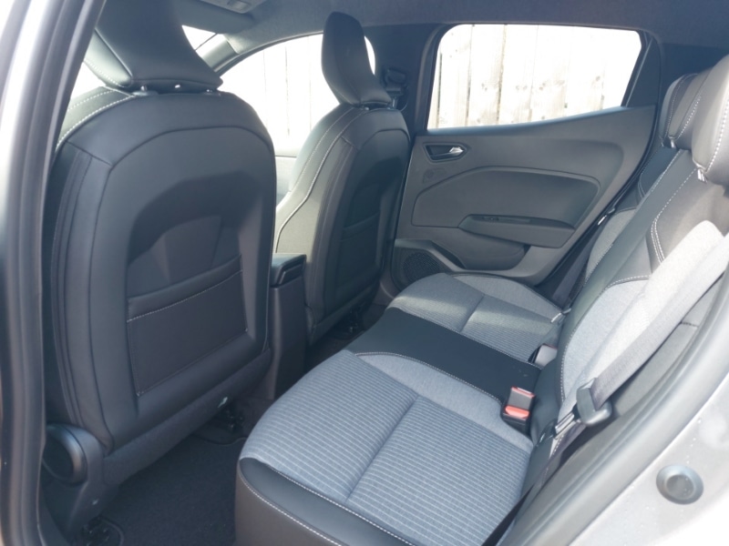 Used Renault Clio 2025 for sale - 78159217: Photo 6