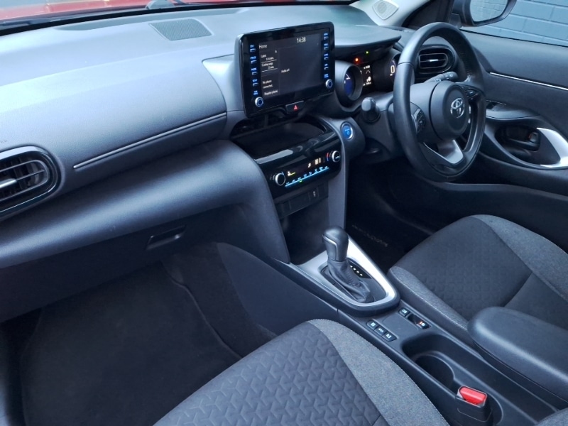 Used Toyota Yaris Cross 2022 for sale - 76815840: Photo 5