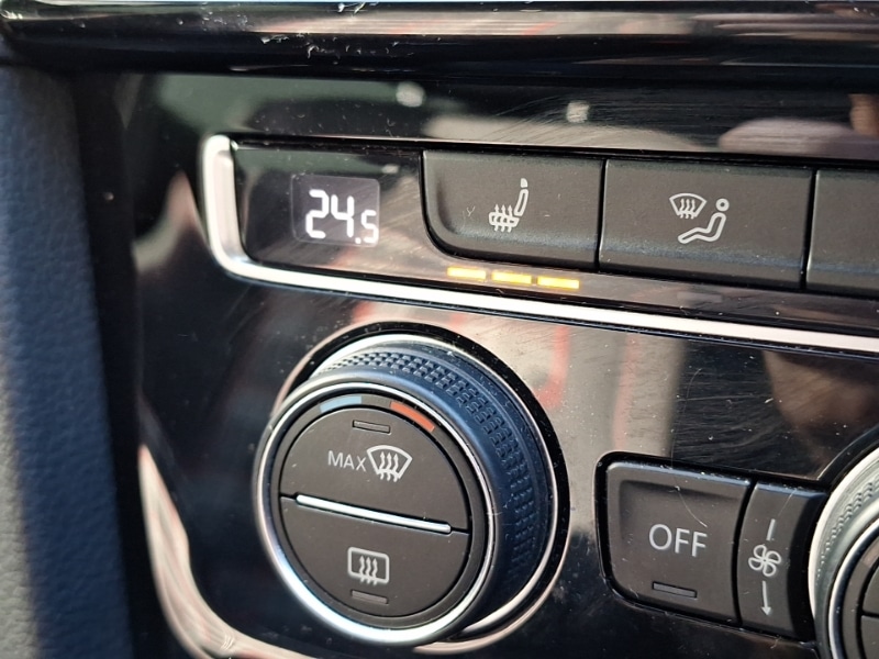 Used Volkswagen Golf 2019 for sale - 76484036: Photo 17