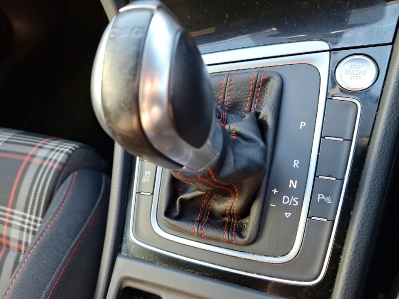 Used Volkswagen Golf 2019 for sale - 76484036: Photo 19