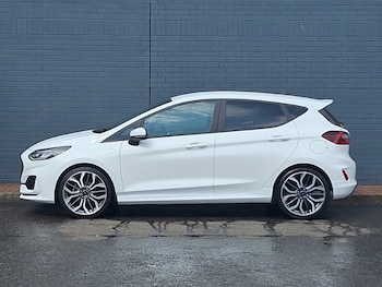 Used Ford Fiesta 2023 for sale - 79025400: Photo
