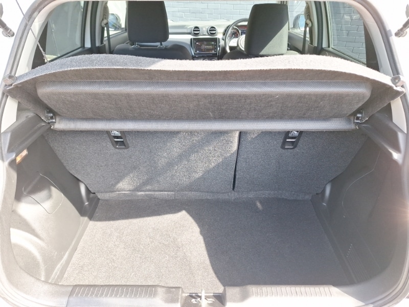 Used Suzuki Swift 2018 for sale - 76183633: Photo 8