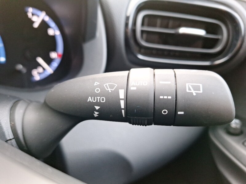 Used Toyota Yaris Cross 2022 for sale - 76860726: Photo 15