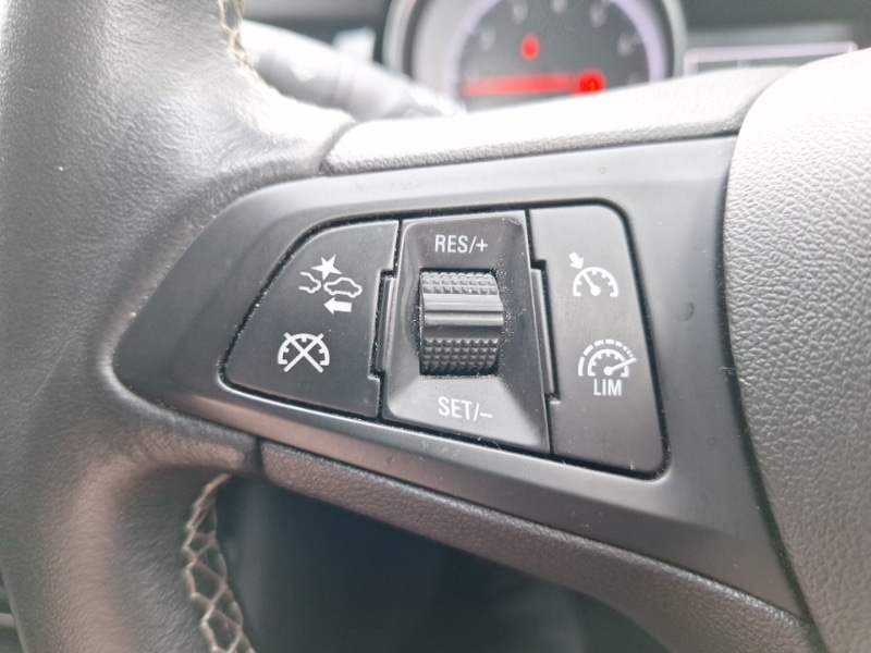 Used Vauxhall Astra 2017 for sale - 77644238: Photo 14