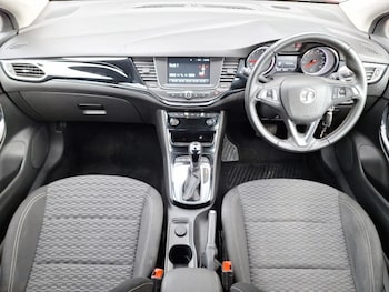 Used Vauxhall Astra 2017 for sale - 77644238: Photo