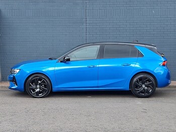 Used Vauxhall Astra 2023 for sale - 78403421: Photo