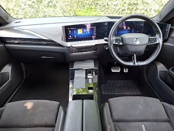 Used Vauxhall Astra 2023 for sale - 79534577: Photo
