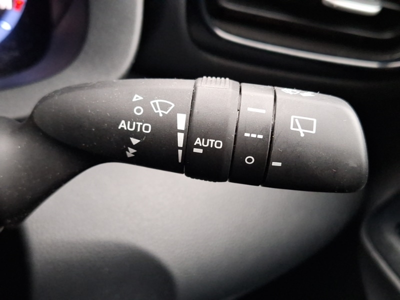 Used Toyota Yaris Cross 2022 for sale - 76656660: Photo 14