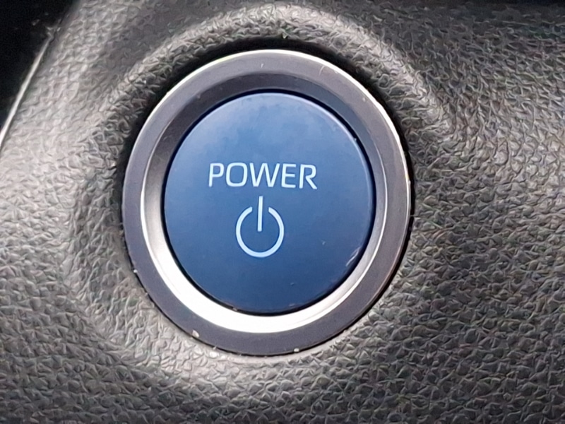 Used Toyota Yaris Cross 2022 for sale - 76656660: Photo 16