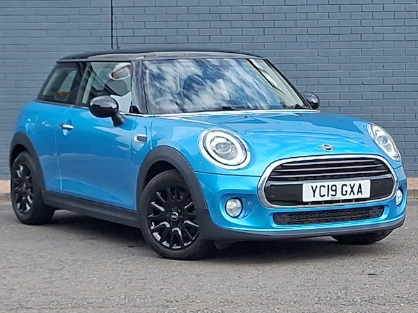 Used MINI Hatch 2019 for sale - 76187879: Photo 1