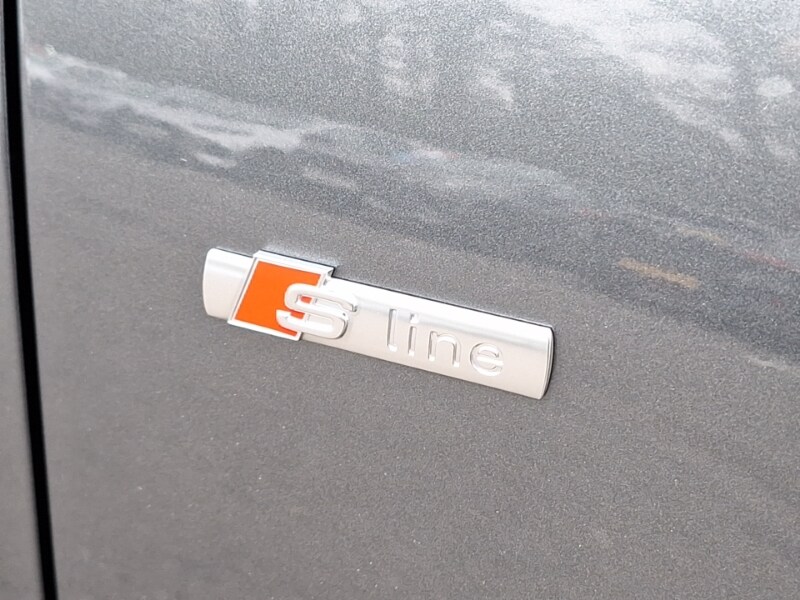 Used Audi Q3 2018 for sale - 77605778: Photo 12