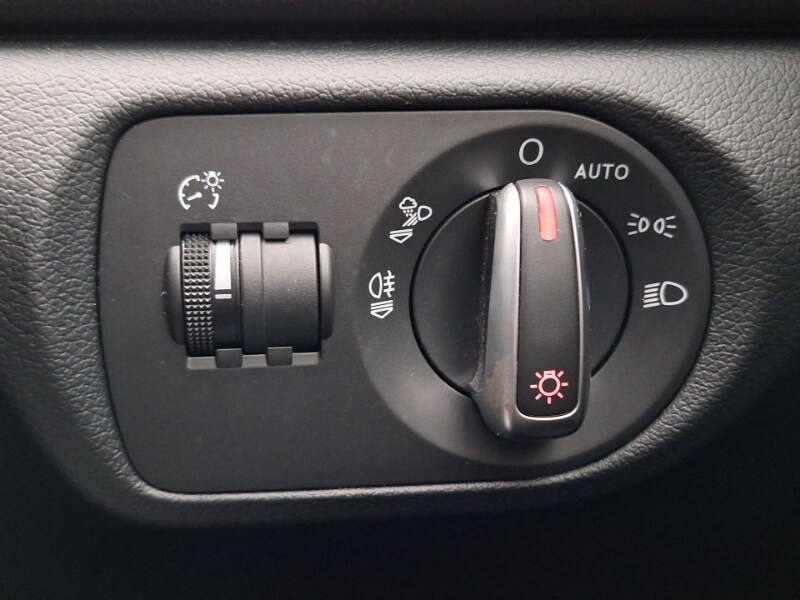 Used Audi Q3 2018 for sale - 77605778: Photo 14