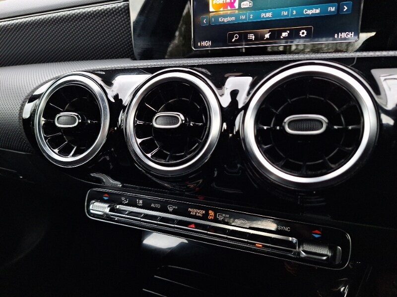 Used Mercedes-Benz A-Class 2019 for sale - 77466409: Photo 11