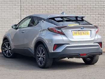 Used Toyota C-HR 2018 for sale - 74579104: Photo