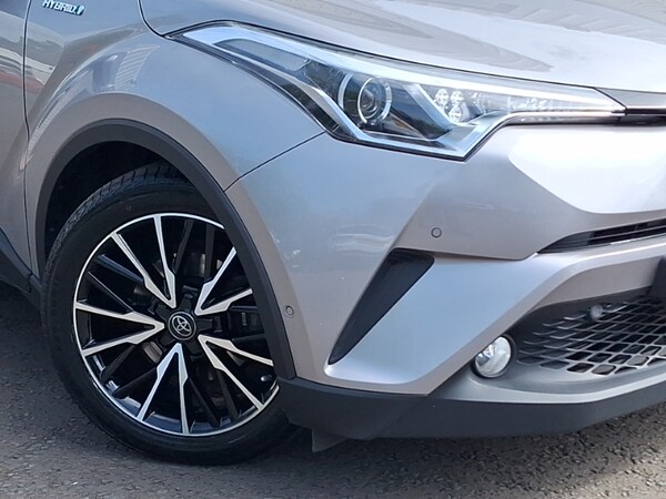 Used Toyota C-HR 2018 for sale - 74579104: Photo 9