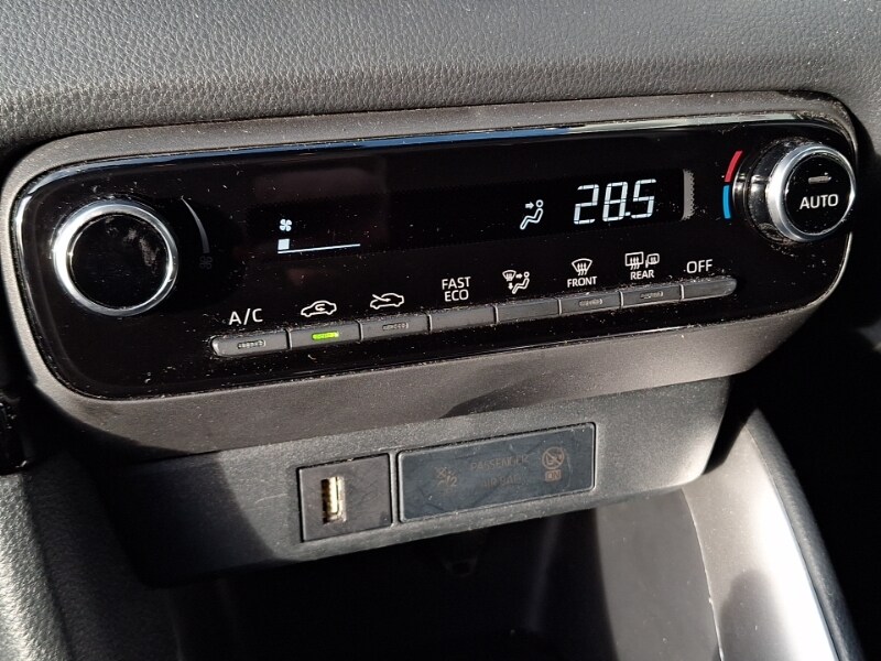 Used Toyota Yaris 2023 for sale - 77168935: Photo 11