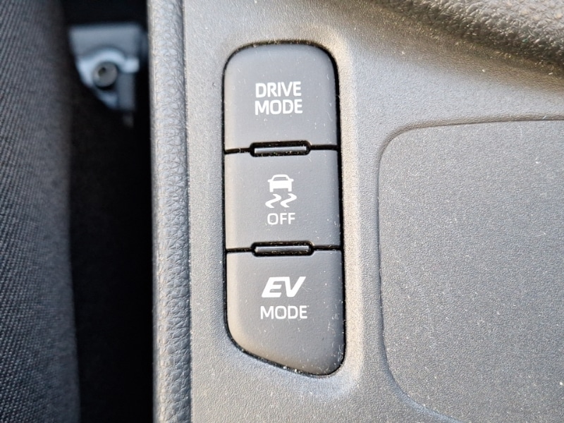 Used Toyota Yaris 2023 for sale - 77168935: Photo 16