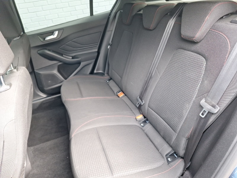 Used Ford Focus 2023 for sale - 78032638: Photo 6