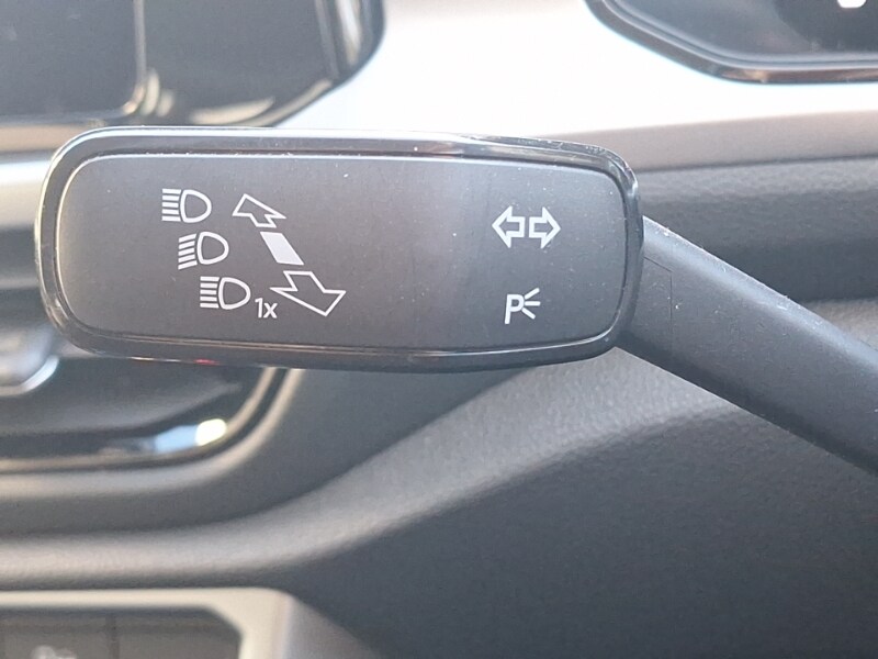 Used Volkswagen T-Roc 2022 for sale - 76687612: Photo 15