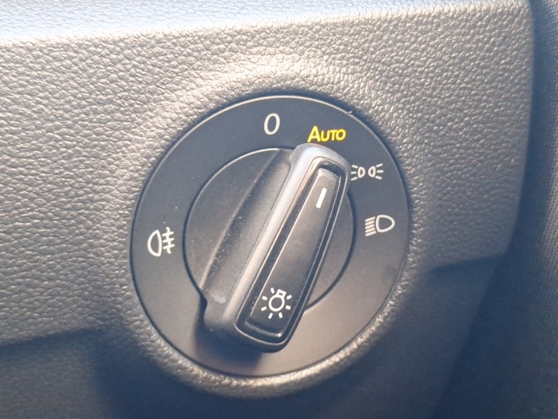 Used Volkswagen T-Roc 2022 for sale - 76687612: Photo 19