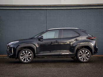 Used Toyota Yaris Cross 2022 for sale - 77338013: Photo