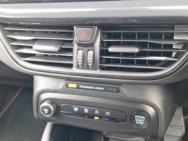 Used Ford Focus 2023 for sale - 77921803: Photo 11