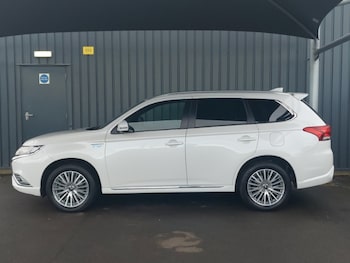 Used Mitsubishi Outlander 2018 for sale - 77800024: Photo