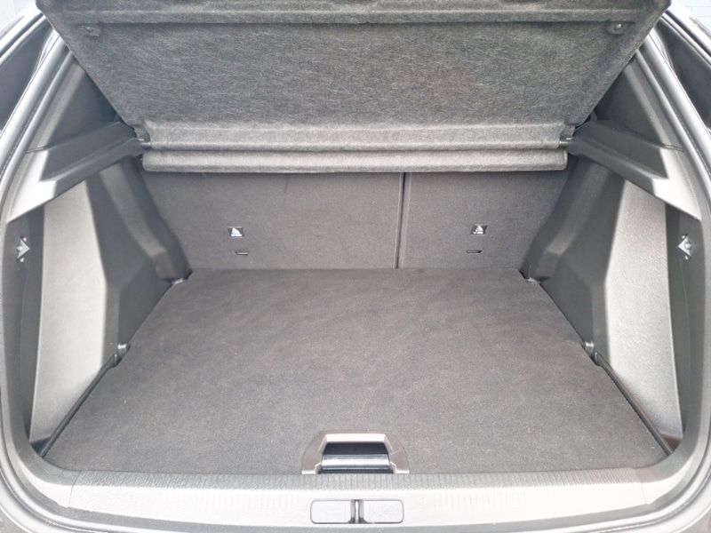 Used Peugeot 2008 2024 for sale - 77558885: Photo 8