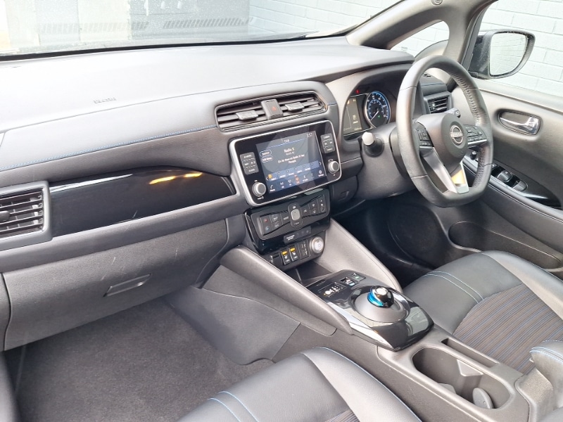 Used Nissan Leaf 2022 for sale - 77922110: Photo 5