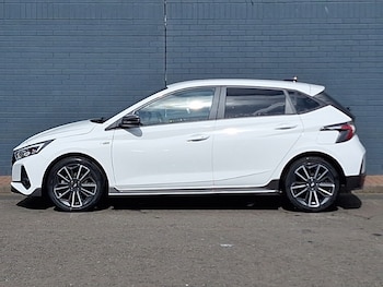 Used Hyundai i20 2023 for sale - 79561583: Photo
