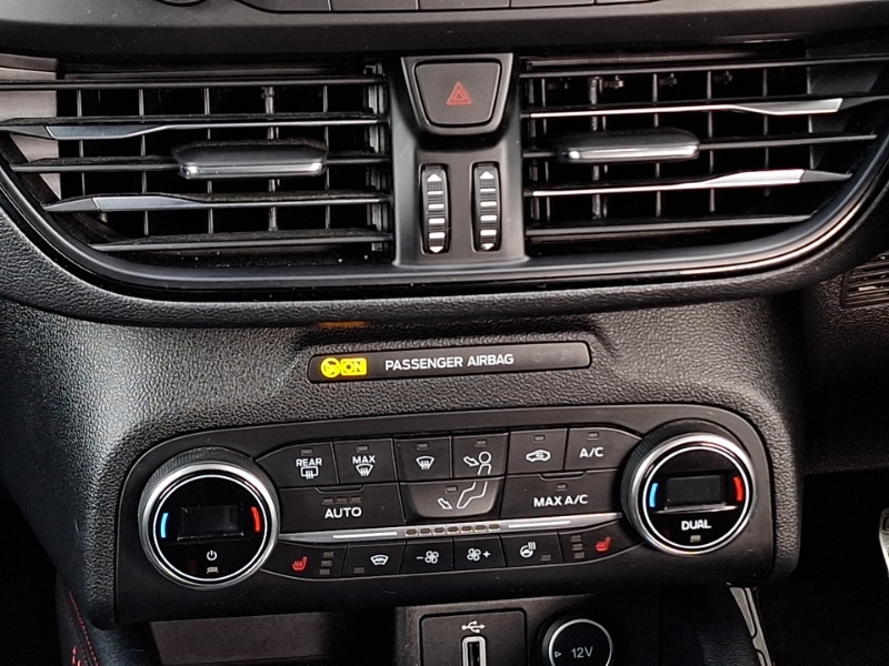 Used Ford Focus 2019 for sale - 76335642: Photo 11