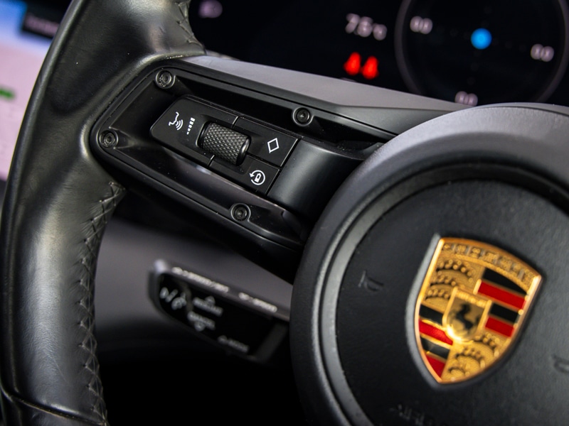 Used Porsche Taycan 2022 for sale - 77622990: Photo 16