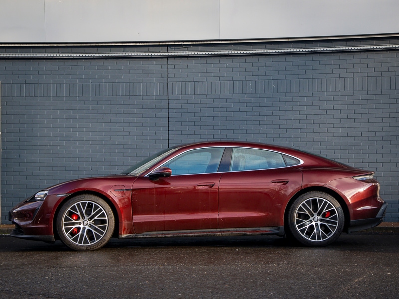 Used Porsche Taycan 2022 for sale - 77622990: Photo 4