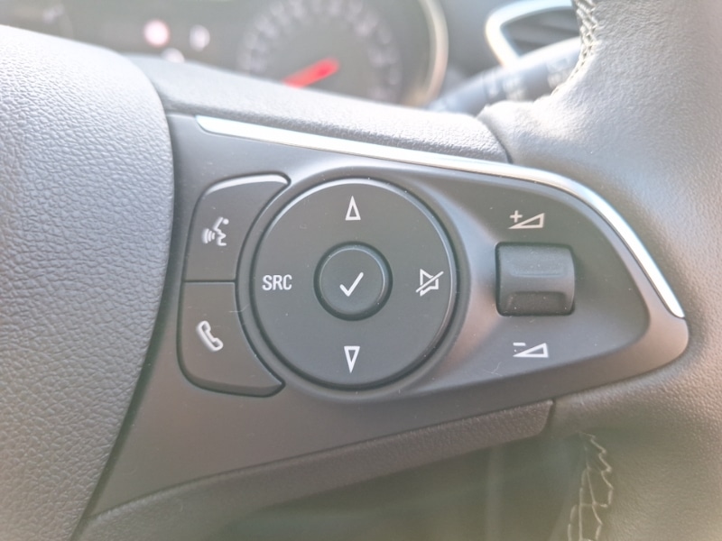 Used Vauxhall Crossland 2022 for sale - 76963928: Photo 15