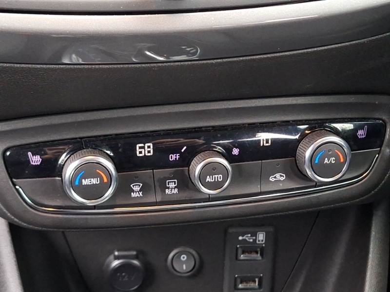 Used Vauxhall Crossland 2022 for sale - 76414590: Photo 11