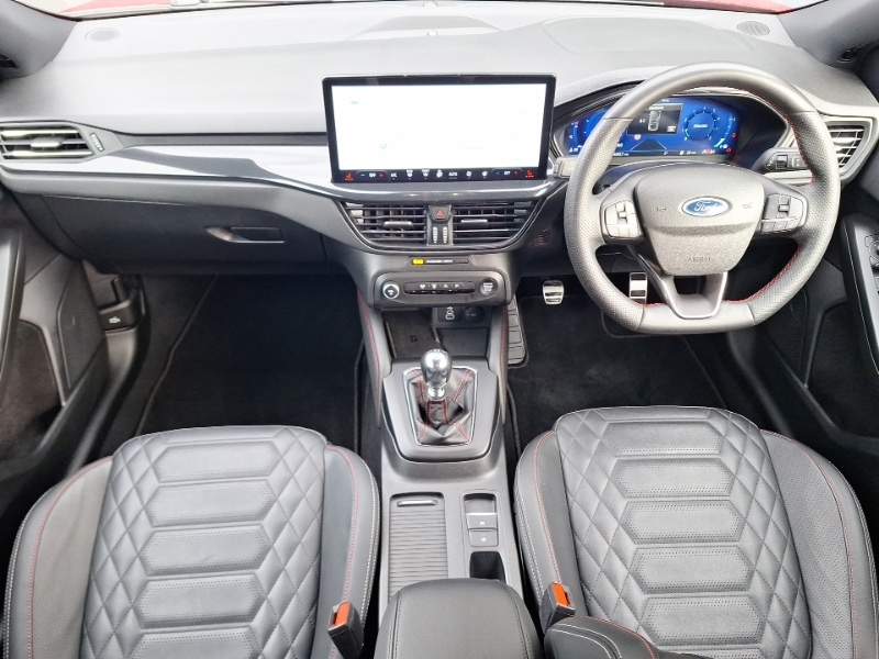 Used Ford Focus 2023 for sale - 77717110: Photo 2