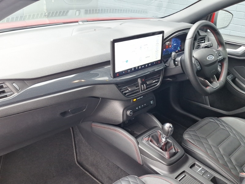 Used Ford Focus 2023 for sale - 77717110: Photo 5