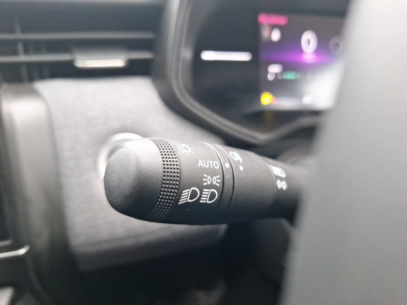 Used Renault Clio 2024 for sale - 76397322: Photo 13