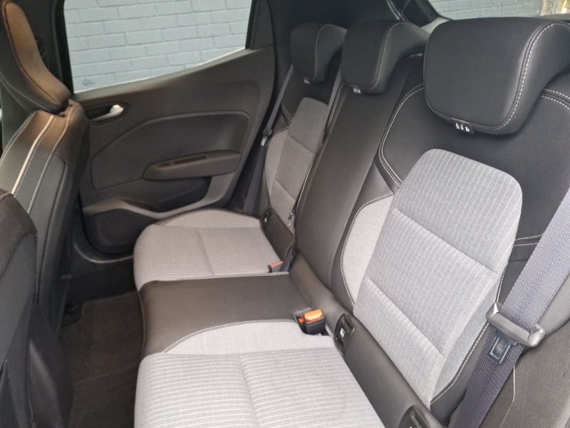 Used Renault Clio 2024 for sale - 76397322: Photo 6