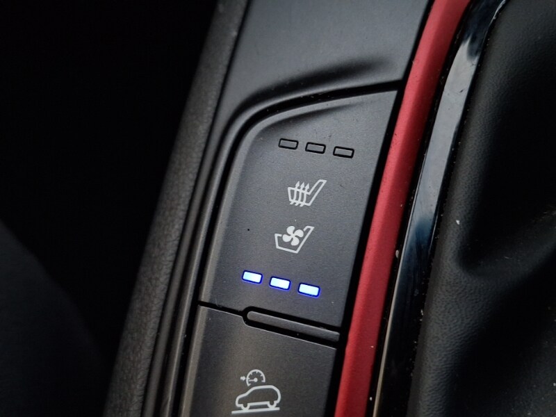 Used Hyundai KONA 2020 for sale - 76941945: Photo 16