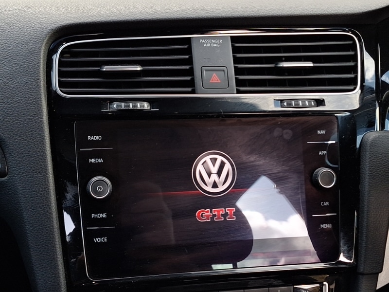 Used Volkswagen Golf 2019 for sale - 76407977: Photo 10